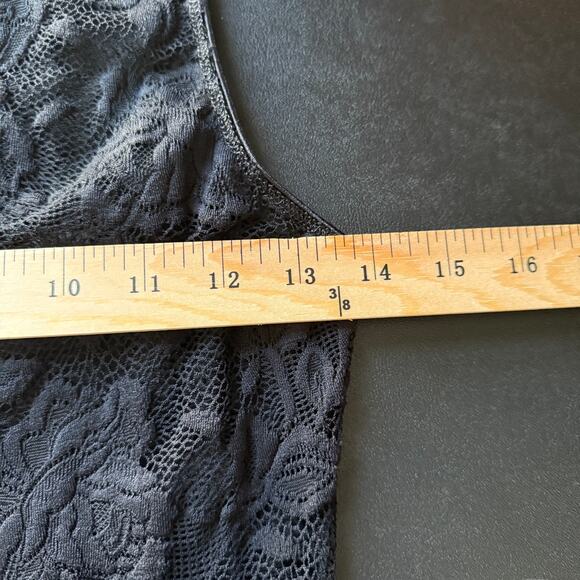 VINTAGE 90s VICTORIA'S SECRET S Black Lace Bodysuit Feminine Coquette Romantic - Picture 3 of 8